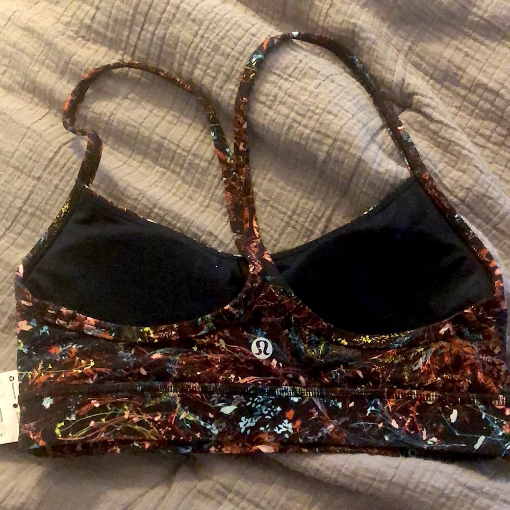 NWT Lululemon Nulu Flow Bra